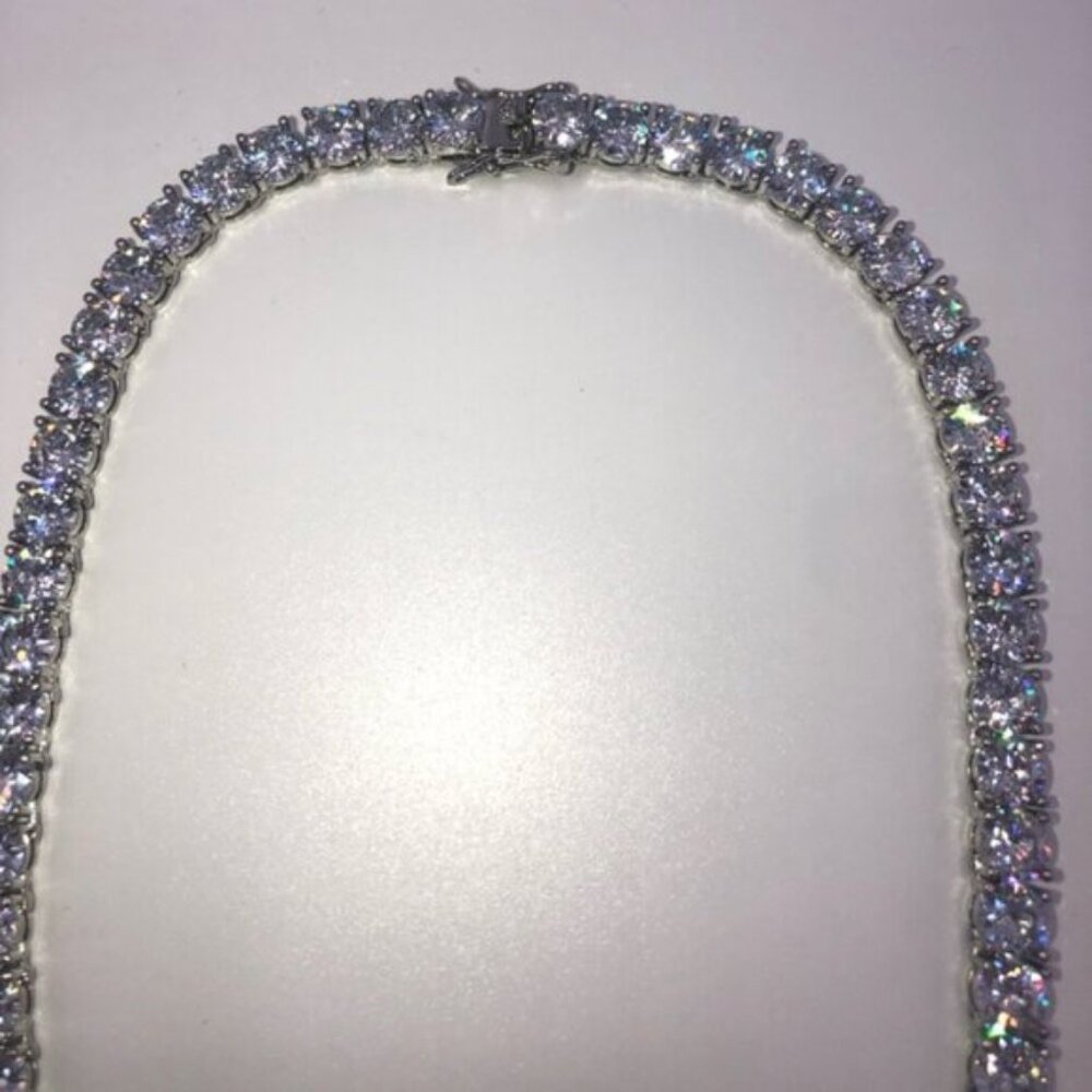 18k 75ct Tennis Necklace - Picture 8 of 12